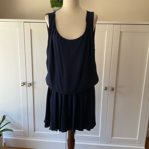 Alice + Olivia Silk Sleeveless Midi Dress Keyhole Back in Navy Size S/P - Picture 2 of 14